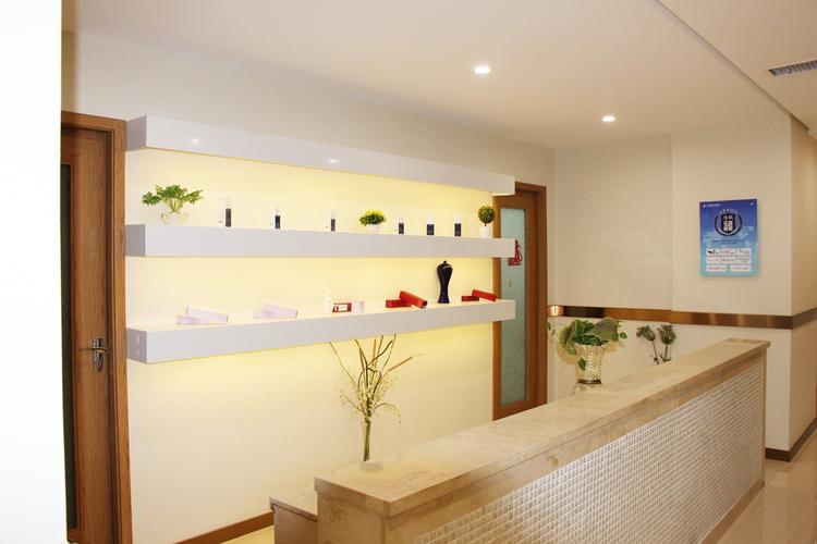 香港醫(yī)美機(jī)構(gòu)推薦top10出爐，揭秘口碑機(jī)構(gòu)特色服務(wù)、價(jià)格差異及避坑選機(jī)構(gòu)攻略！