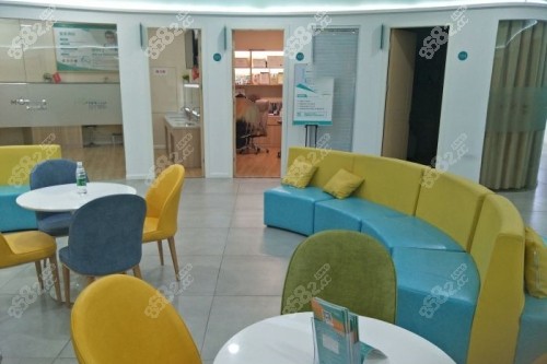 長(zhǎng)沙目寧眼科醫(yī)院休息室