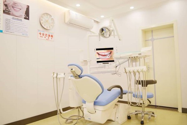 飛秒手術價格影響因素