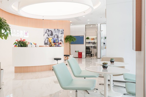 蘭州惠安齒科全口吸附義齒的長期服務(wù)與價格