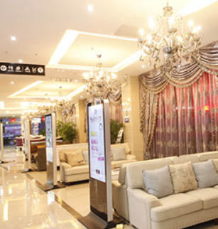 東莞光明眼科醫(yī)院個性化診療咋體現(xiàn)？專屬方案量身定制