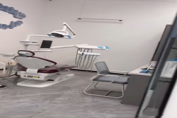 鶴壁康美口腔門(mén)診 - 精良技術(shù)保護(hù)口腔治療