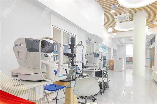 泉州華廈眼科醫(yī)院檢查設(shè)備