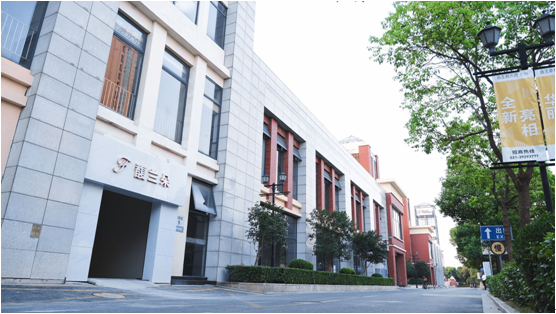 上海華美佀同帥醫(yī)生的眼整形修復技術(shù)優(yōu)勢