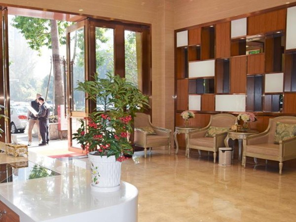 九、中山尼姬醫(yī)療美容——脂肪移植與年輕化骨干醫(yī)生