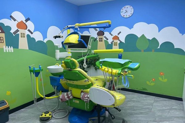 榮成市美辰口腔種植牙價(jià)格咋樣？——品質(zhì)有保護(hù)