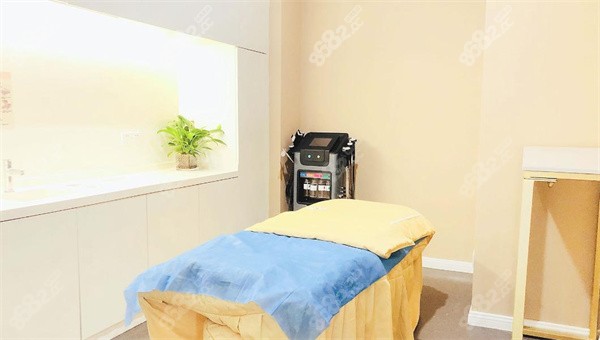 南京溯顏醫(yī)療美容護(hù)理間