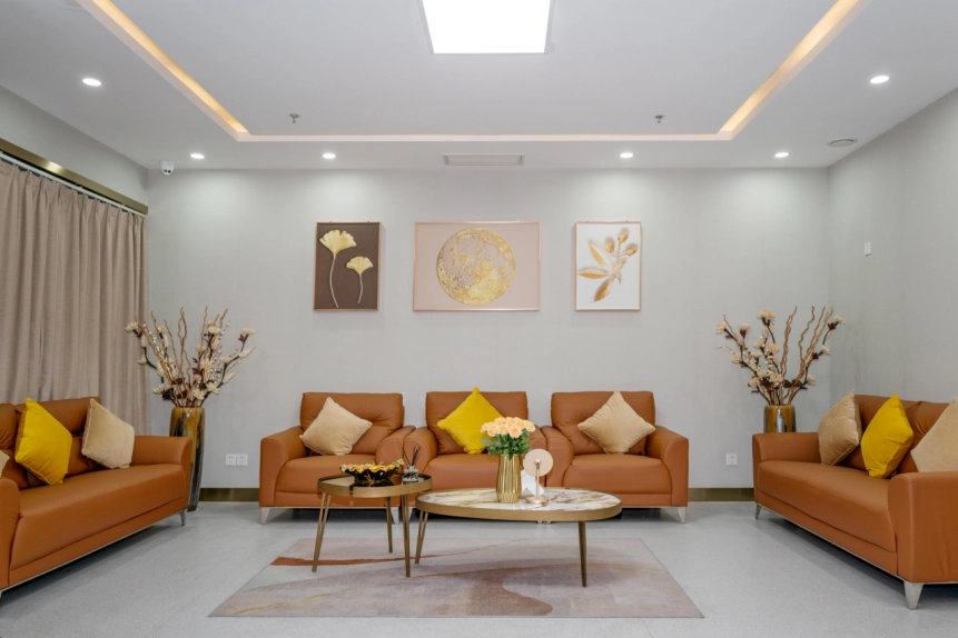 五、上海瑞格劉平眼部修復(fù)的費用及預(yù)約方式