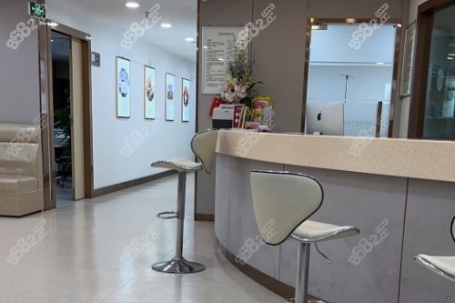 上海華美整形護士站