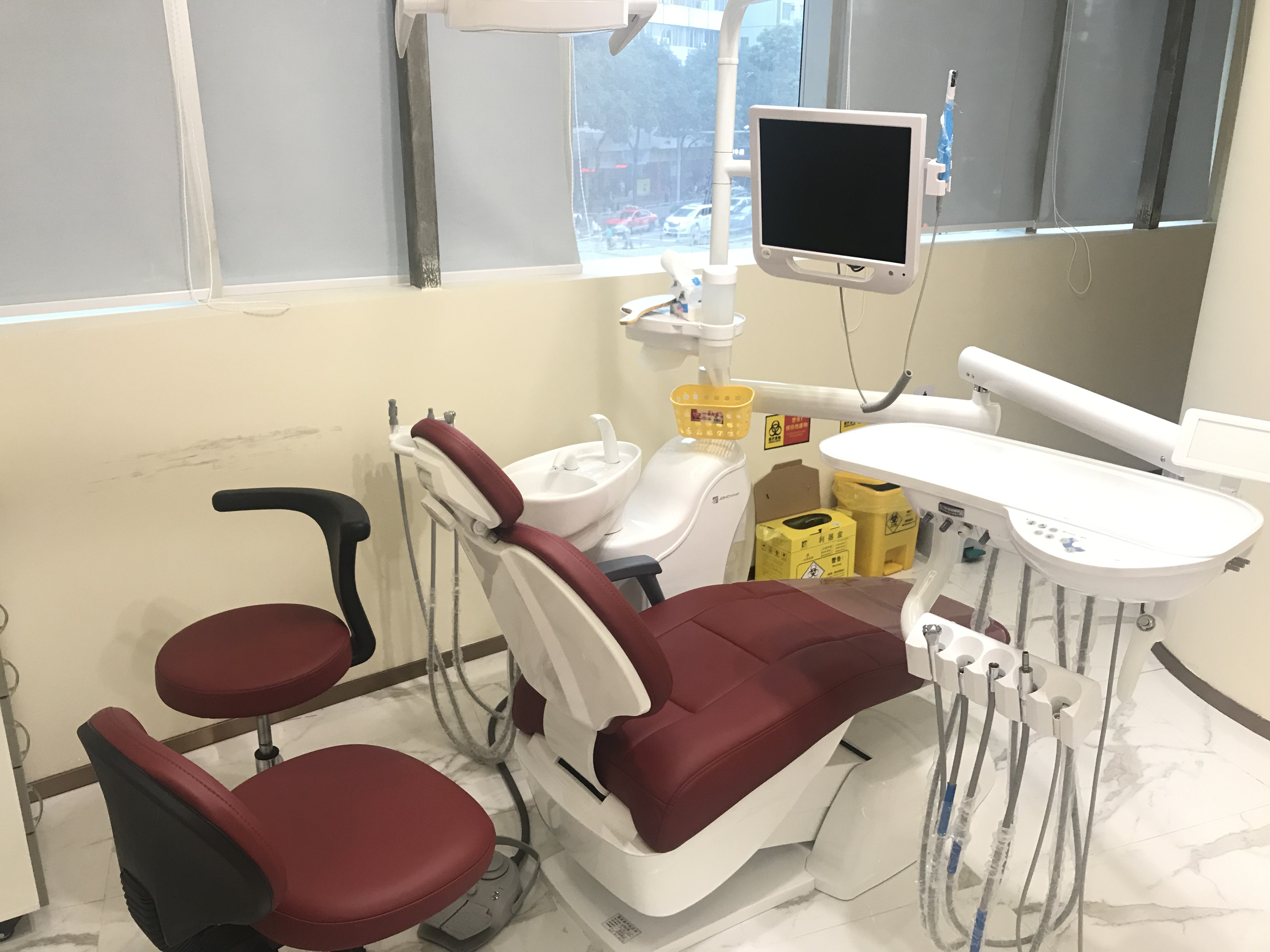 潮州市部分牙科醫(yī)院收費(fèi)情況