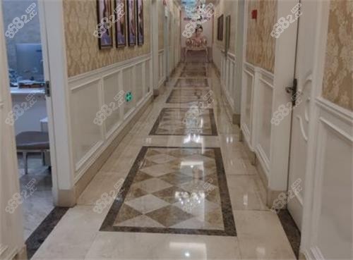 武漢中翰整形過道區(qū)