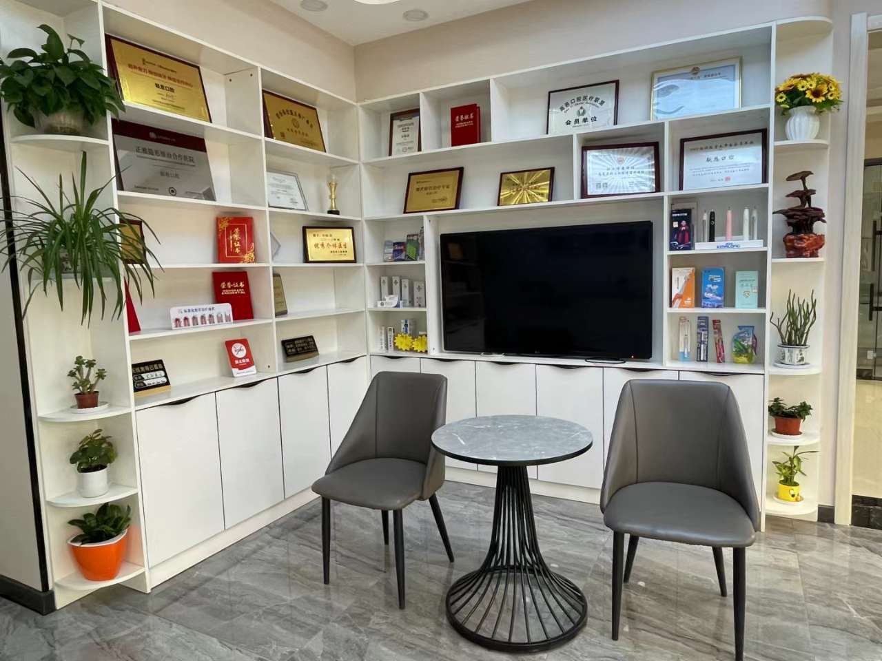 呂梁創(chuàng)新齒科：創(chuàng)新診療之選